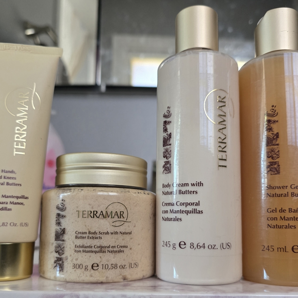 Terramar Skincare Set - Cream, Gold, and White